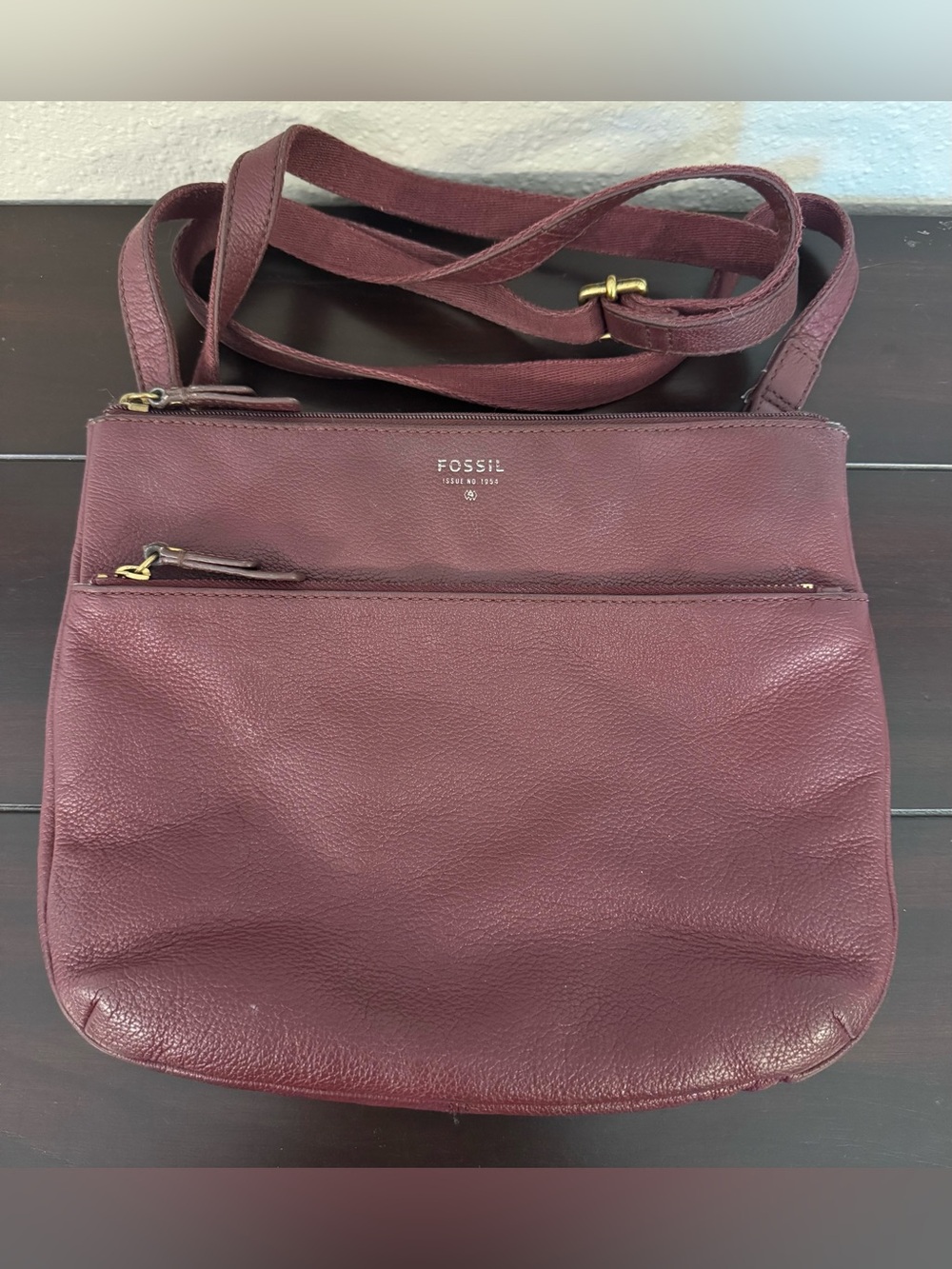 Fossil Tinsley Medium Womens Crossbody Bag in Wine/Burgundy